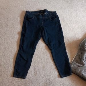 Torrid size 18 skinny jeggins